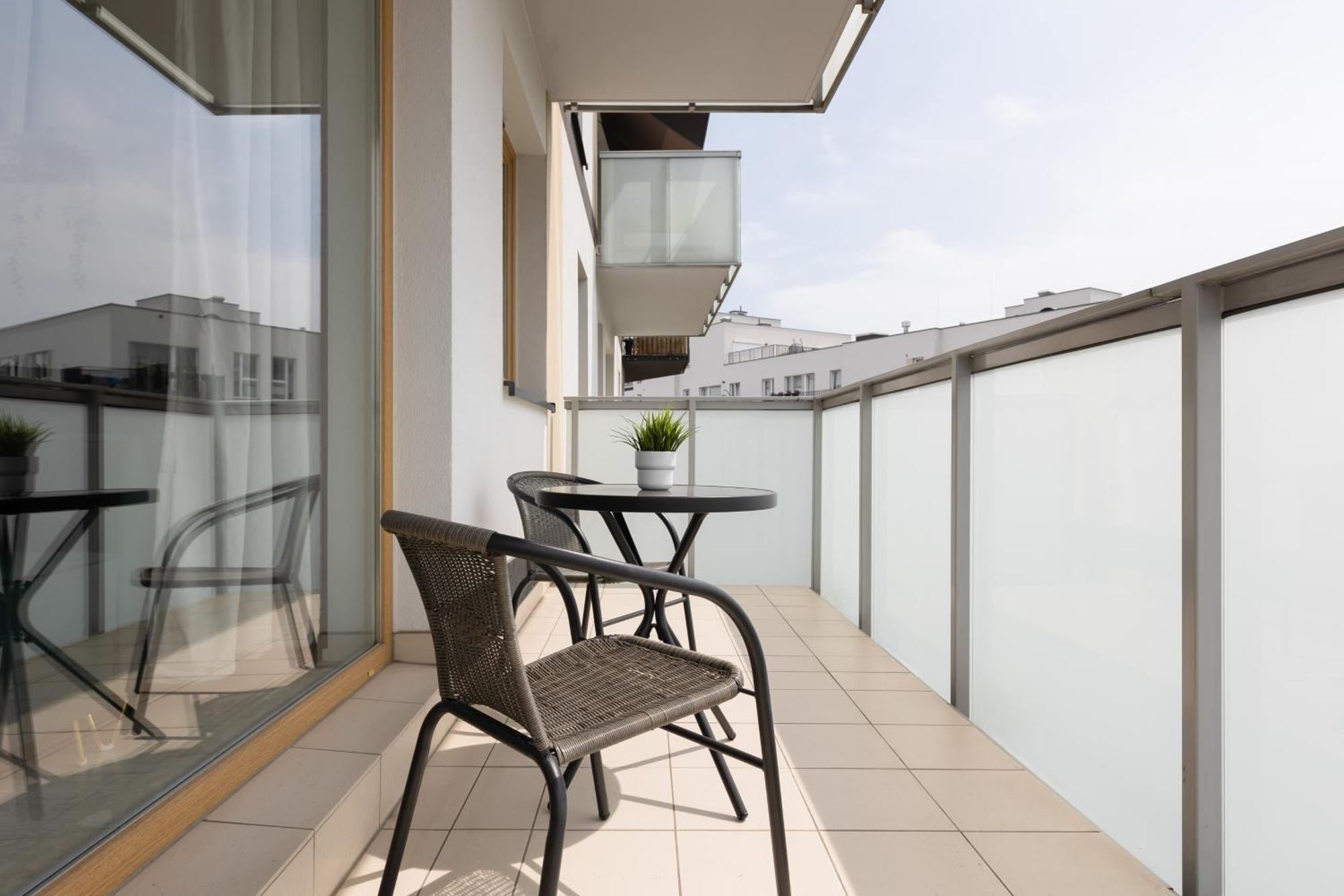 Metro Bielany Apartments By Noclegi Renters Βαρσοβία Εξωτερικό φωτογραφία